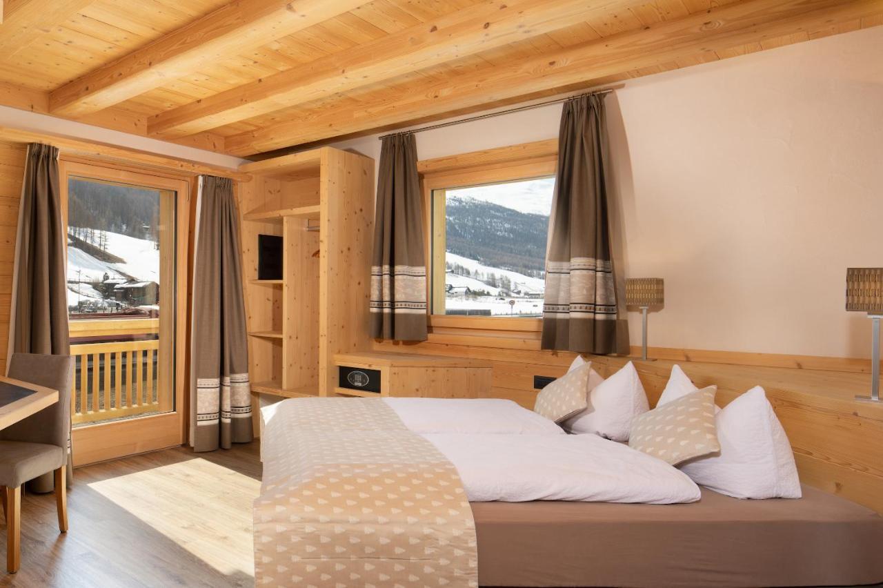 B&B Ecohotel Chalet Des Alpes Livigno Exterior photo