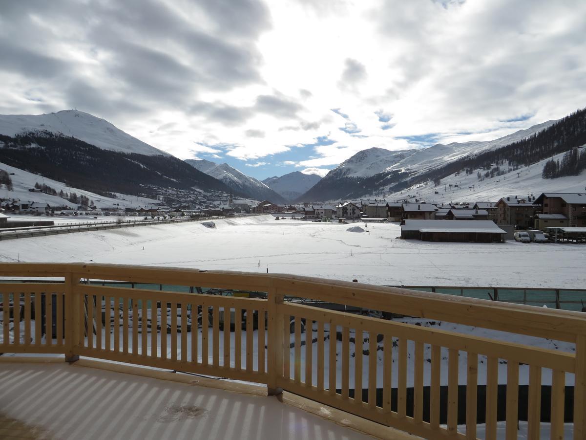 B&B Ecohotel Chalet Des Alpes Livigno Exterior photo