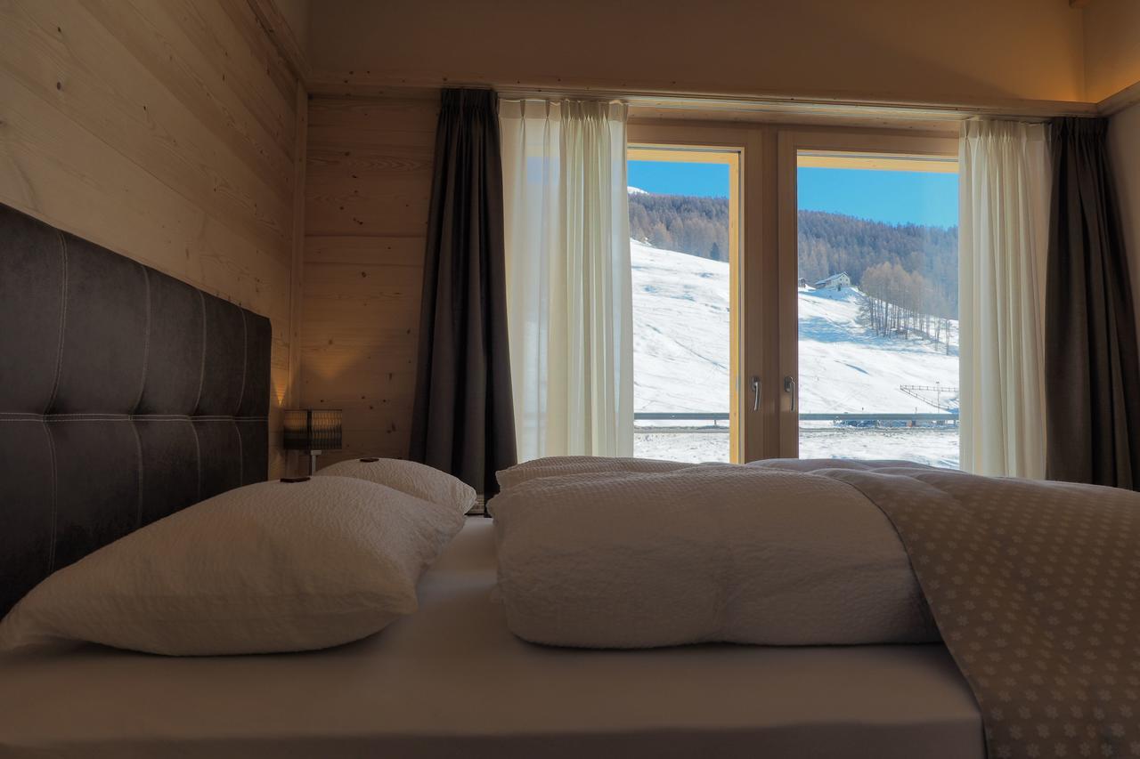 B&B Ecohotel Chalet Des Alpes Livigno Exterior photo