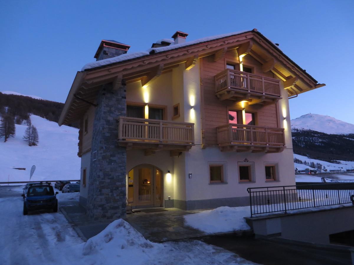 B&B Ecohotel Chalet Des Alpes Livigno Exterior photo