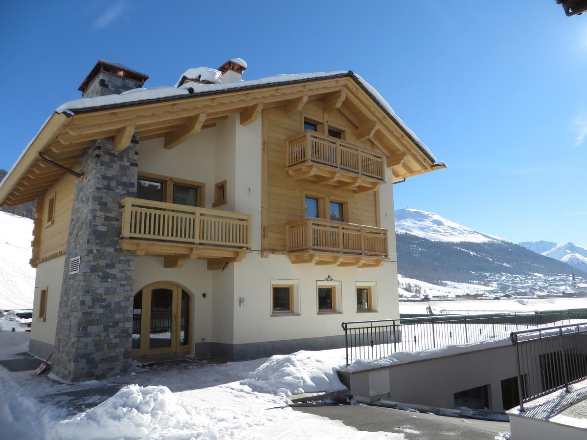 B&B Ecohotel Chalet Des Alpes Livigno Exterior photo