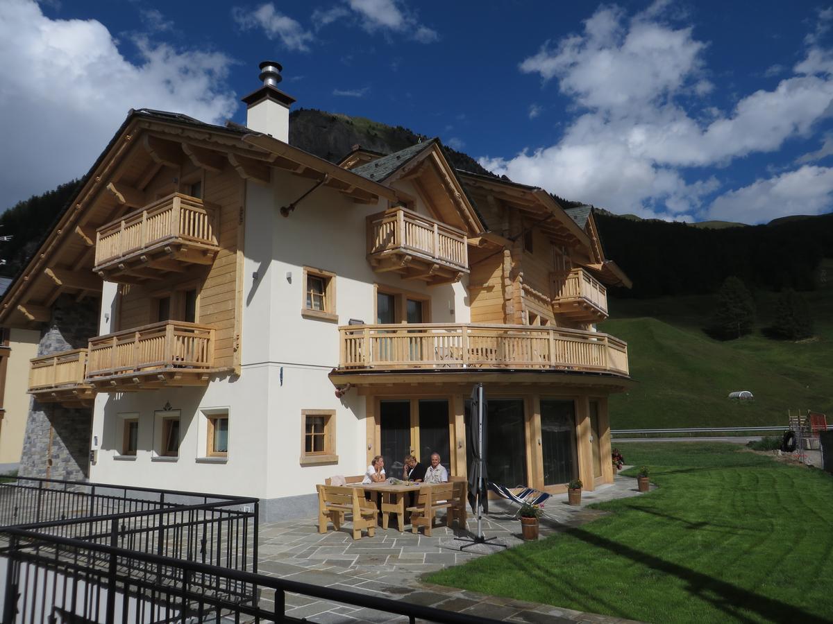 B&B Ecohotel Chalet Des Alpes Livigno Exterior photo